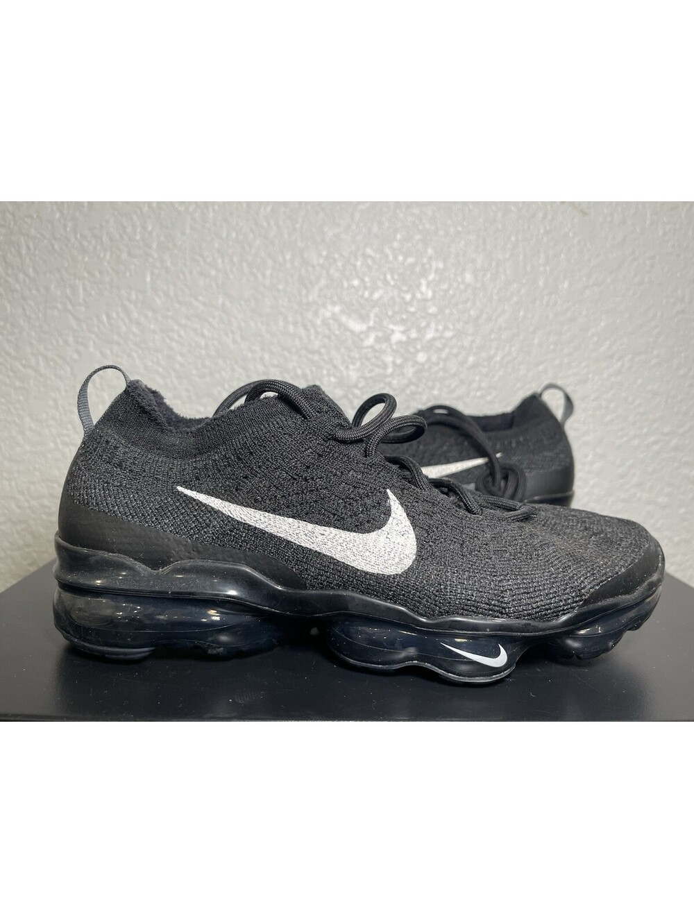 Women's 6.5 Nike Air Vapormax 2023 Flyknit Black Anthracite Sail DV6840-002